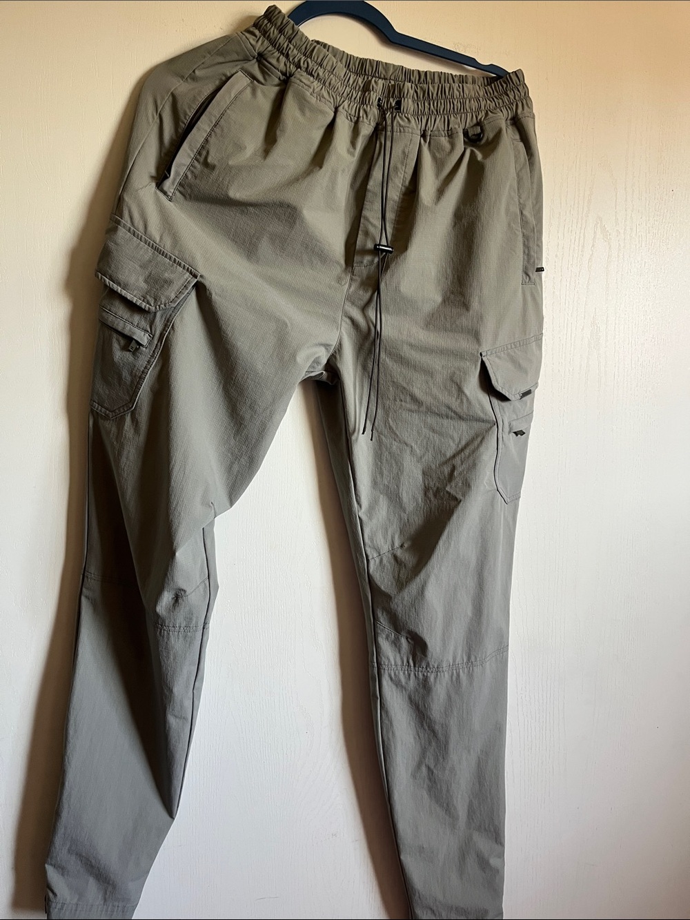 Represent 247 man’s gray   Drawstring Cargo .